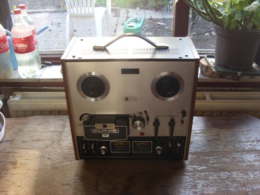 КАТУШЕЧНЫЙ МАГНИТОФОН AKAI GX 210 D ЯПОНИЯ