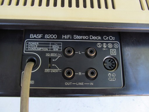 Magnetofon kasetowy BASF 8200 HiFi Stereo Deck CrO2, lata 70-te, vintage