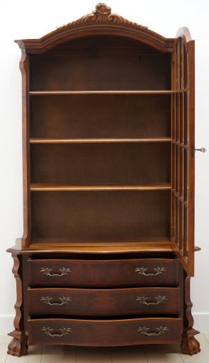BAROQUE WALNUT буфет-витрина h198x112x45см