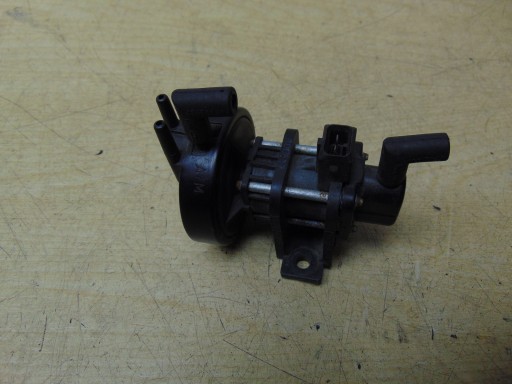 КЛАПАН ВАКУУМНЫЙ ДАТЧИК VW AUDI 357906283