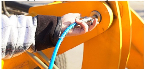 БЫСТРОРАЗЪЕМНЫЙ СОЕДИНИТЕЛЬ KALAMITEK LUBRICATION САМОБЛОКИРУЮЩИЙСЯ ШЛАНГ HD 10000 PSI, 30 см
