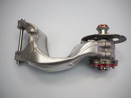 DUCATI 1098 S 07-08 ЗАДНИЙ МАЯТНИК + ОСЬ + ДИСК