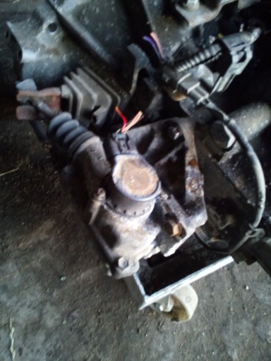 AURIS 06-09 MMT КОРОБКА ПЕРЕДАЧ 1.4 d-4d 90 км 1ND
