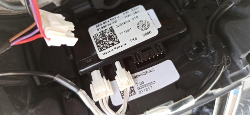 SKODA OCTAVIA RS IV 2020 - РУЛЕВОЕ КОЛЕСО MULTI DSG ОБРЕЗАННЫЕ ЛЕЗВИЯ 5E3959542J