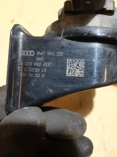 AUDI A4 B9 ЗВУКОВОЙ СИГНАЛ ЛЕВЫЙ ПЕРЕДНИЙ 8W0951223