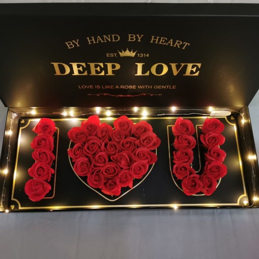 DEEP LOVE BOX Мыльные розы – подарок на День святого Валентина