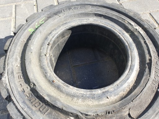 ШИНА ДЛЯ ВИЛОЧНОГО ПОГРУЗЧИКА 18x7-8 1 шт.