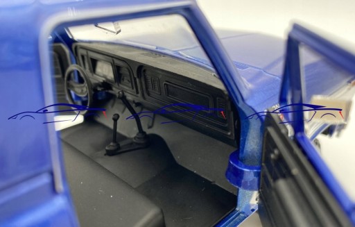 Ford Bronco (открытый верх) 1978 1:24 Motormax 79372
