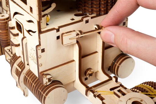 Трактор ВМ-03 механический 3D пазл UGears