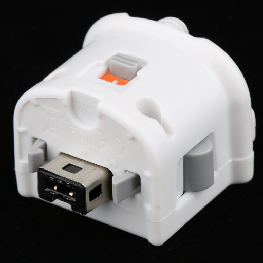 Адаптер внешнего датчика White Motion Plus для пульта Wii Precision Remote