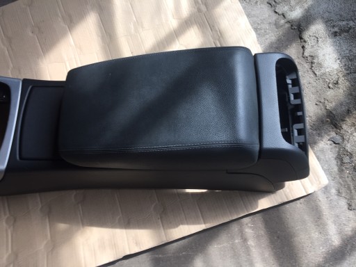 AUDI A6 C7 ЦЕНТРАЛЬНАЯ ТУННЕЛЬНАЯ КОНСОЛЬ 4G0863244B