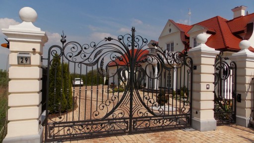 ЗАБОРЫ УСАДЬБЫ, СТОЛБЫ, СТИЛЬНЫЕ, БЕТОННЫЕ,