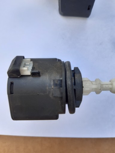 Электродвигатель регулировки фар VW Passat B6 Audio A3 A6 00883000