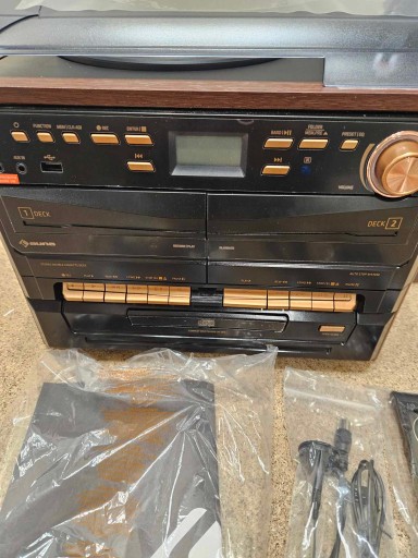 Стереосистема Auna 388-DAB+ Проигрыватель CD-кассеты BT FM/DAB+ USB 2x5 Вт RMS
