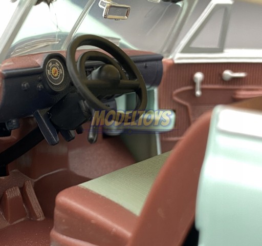Chevrolet BEL AIR 1950 модель 1:24 Motormax 73268