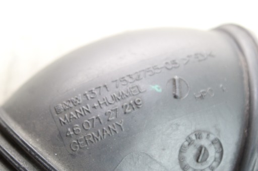 BMW E81 E90 E91 2.0 N43 N46 ВОЗДУШНАЯ ТРУБА 7532755