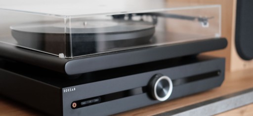 ROKSAN ATTESSA BLACK НАСТОЯЩЕЕ МАСТЕРСТВО В СОВРЕМЕННОЙ ФОРМЕ, СДЕЛАНО В ВЕЛИКОБРИТАНИИ