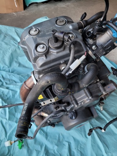 KTM DUKE 390 2021r silnik komplet