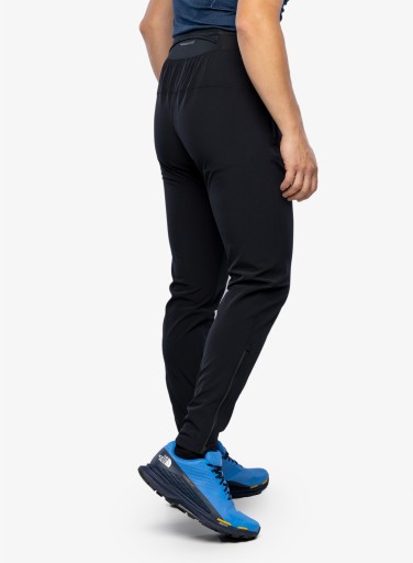UNDER ARMOUR Spodnie sportowe UA OUTRUN THE STORM PANT -BLK