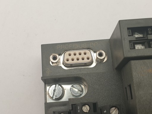 SIEMENS S7 ET 200B — 32DI 1p 6ES7 131-0BL10-0XB0