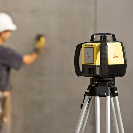 Niwelator laserowy obrotowy Leica Rugby 610 detektor wiązki 600 m IP67