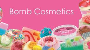 Бомбочка Косметика AMOUR & MORE 250г Бомбочка для ванны