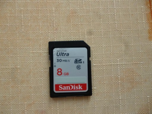 Карта памяти SanDisk Ultra 8 ГБ SDHC класса 10