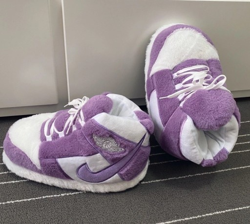 ЗИМНИЕ ТАПОЧКИ NIKE JORDAN PLUS PURPLE, ФИОЛЕТОВЫЕ, размеры 36–43
