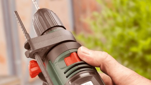 УДАРНАЯ ДРЕЛЬ EASYIMPACT BOSCH 600 Вт + АКСЕССУАРЫ
