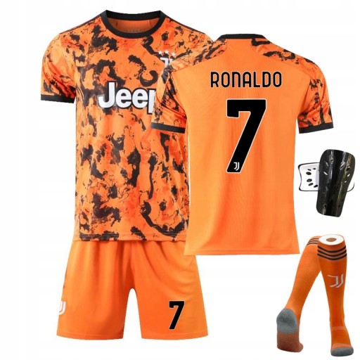 Комплект футбольных футболок Juventus 2021 RONALDO