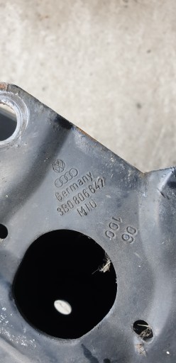 ПЕРЕДНЯЯ БАЛКА VW PASSAT B5 1.9 TDI 3B0806642