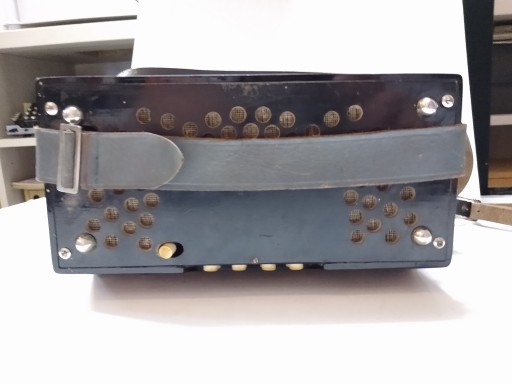 Hohner Liliput баян 8 басов