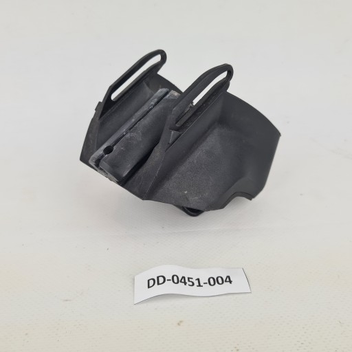 BMW 5 E61 Ножка багажника на крыше с резиной оригинал 82710396333