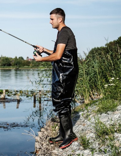SPODNIOBUTY CZARNE WĘDKARSKIE SZELKI WYTRZYMAŁE POLSKIE SB01 STRONG 44