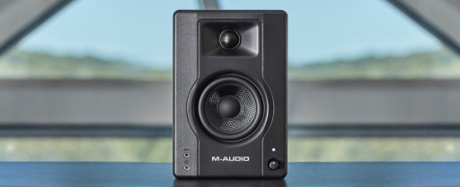 Пара M-AUDIO BX3 — пара активных мониторов