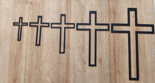 Krzyż metalowy na ścianę dewocjonalia czarny 22,5