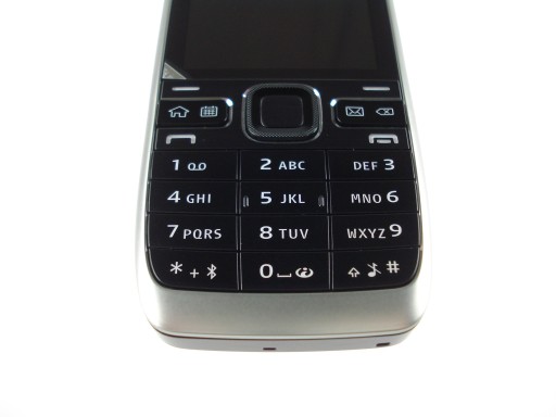Мобильный телефон Nokia E52 128 МБ / 64 МБ 3G золотой