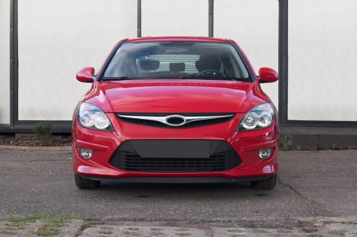 HYUNDAI i30 I 07-11 РЕШЕТКА ПЕРЕДНЯЯ ХРОМ 863512L000