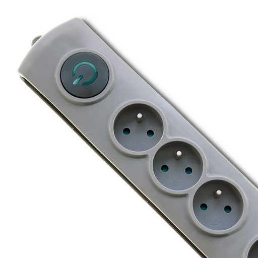 Qoltec Полоса защиты от перенапряжения, 4 розетки, 1,5 м