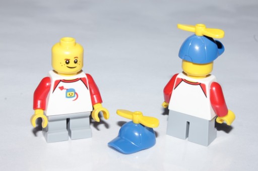 M1*LEGO CITY ФИГУРА cty1015 ШЛЯПА С ПРОПЕЛЛЕРОМ ДЛЯ МАЛЬЧИКА, НОВАЯ