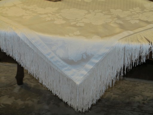 СПЕЦИАЛЬНЫЙ - WHITE BAW TABLECLOT - ШЕЛКОВЫЙ ДАМАСК СТРУЯЩАЯСЯ БАХОРКА 151/147+14