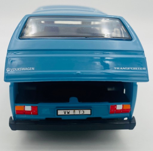 VW Type 2 (T3) Transporter 1:24 Motormax 79376 синий