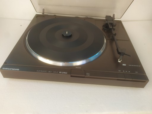 Автоматический проигрыватель виниловых пластинок GRUNDIG PS-2750