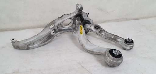 Поворотный кулак ЛЕВЫЙ ПЕРЕДНИЙ ПОВОРОТНЫЙ РЫЧАГ BMW 5 G30 686118102