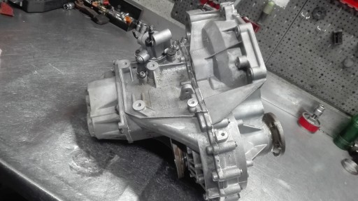 VW Seat Skoda Yeti Audi A3 1.2 1.4TSI LHY коробка передач