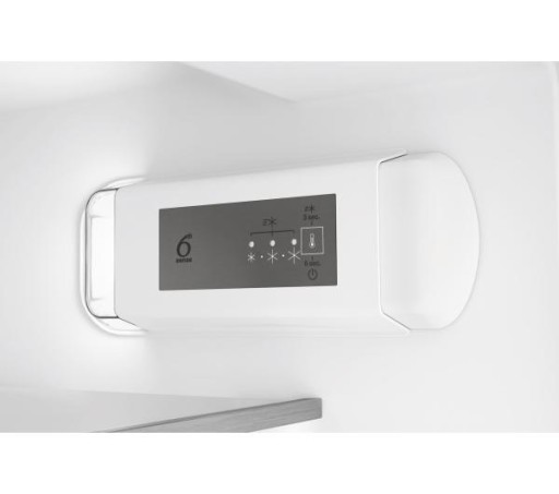 Холодильник Whirlpool WHC18 T141 NoFrost FreshBox+ Быстрая заморозка 250л A+