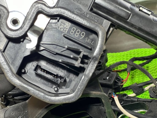 BMW 7 F01 F02 F04 КОМПЛЕКТ ДВЕРНЫХ ЗАМКОВ ЕВРОПА OE 7185688