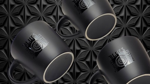 Кружки BINGO BLACK с черным ЛОГОТИПОМ и надписью