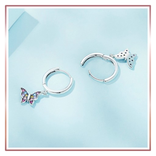 Серебряные серьги ВИСЯЩИЕ РАЗНОЦВЕТНЫЕ БАБОЧКИ S925
