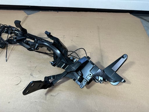 Петля крыши правая Mercedes SL R230, W230